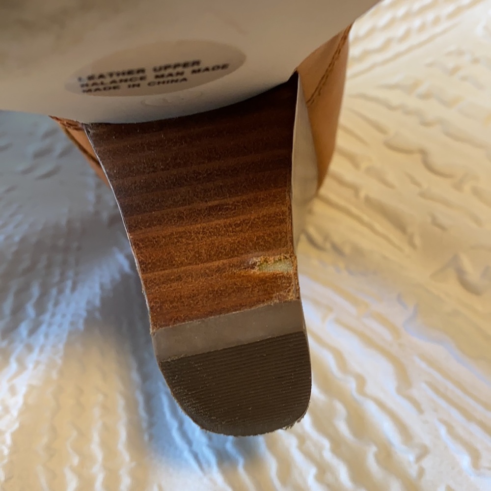 Gently worn Seychelles Mary Janes with dust bag. - Picture 3 of 7
